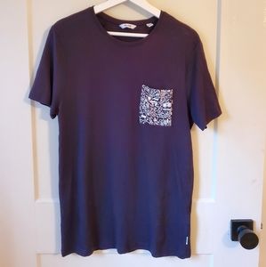 ONLY & SONS Men's T-Shirt Size Medium